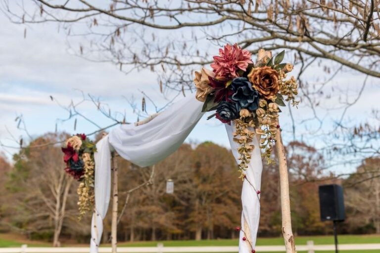 Read more about the article Afro Boho Wedding Decor: How to Own This Trend in 3 Unique Ways