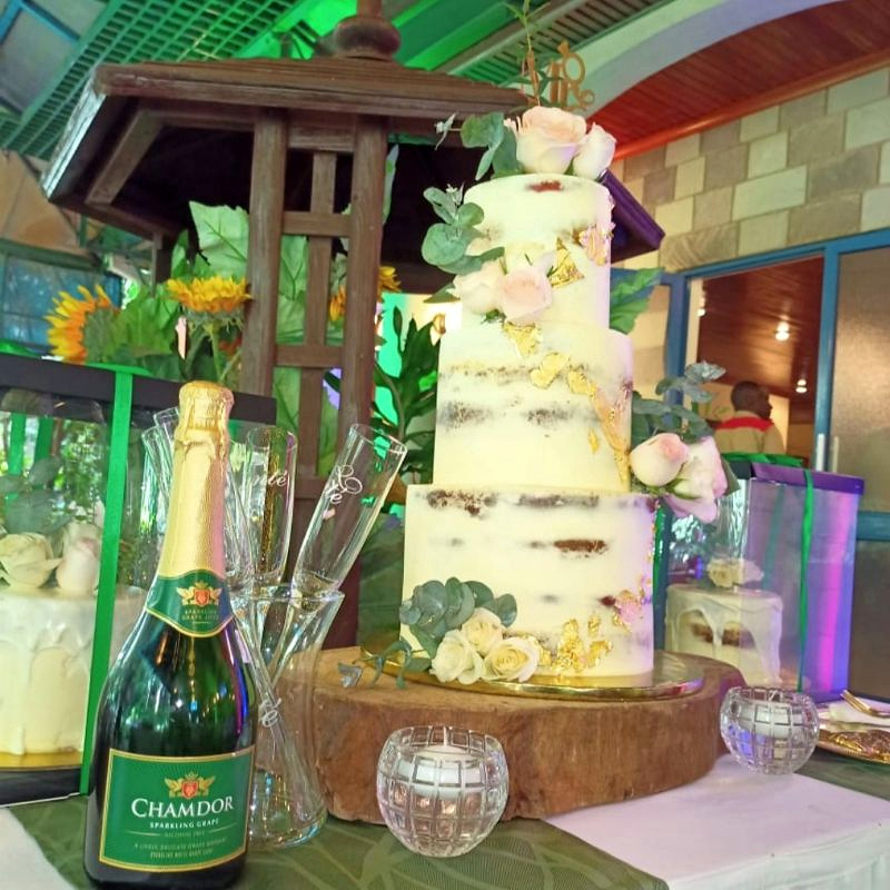 Cake display for simple 100 wedding guests in Kenya