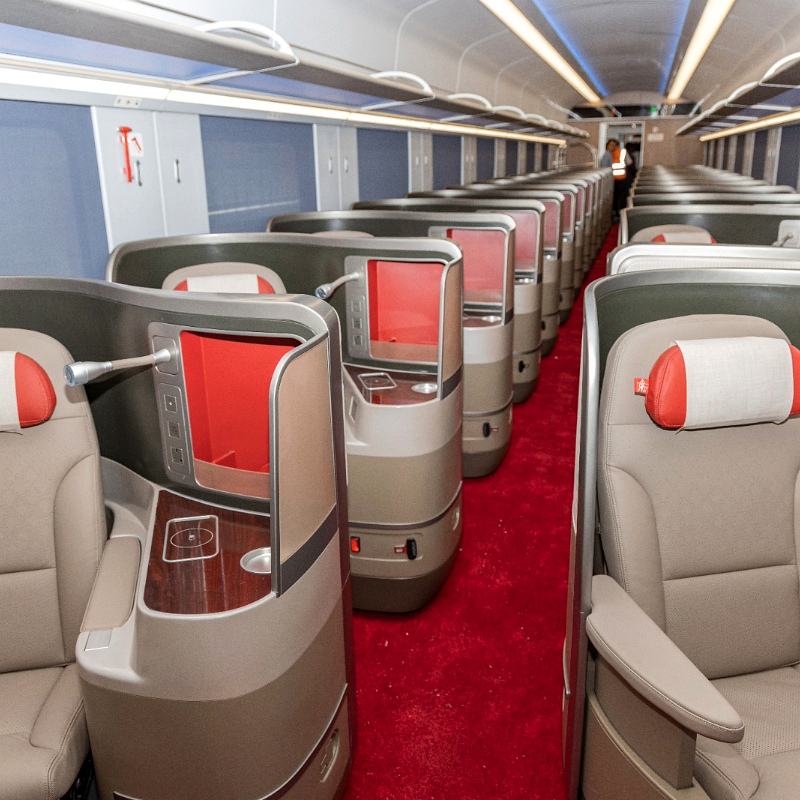 SGR Luxury for Safari Elopement to Kenya